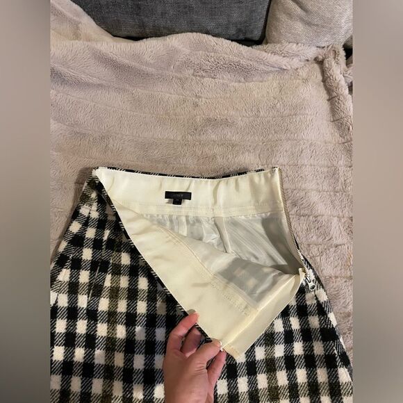 J Crew 100% Wool Skirt - Picture 10 of 12